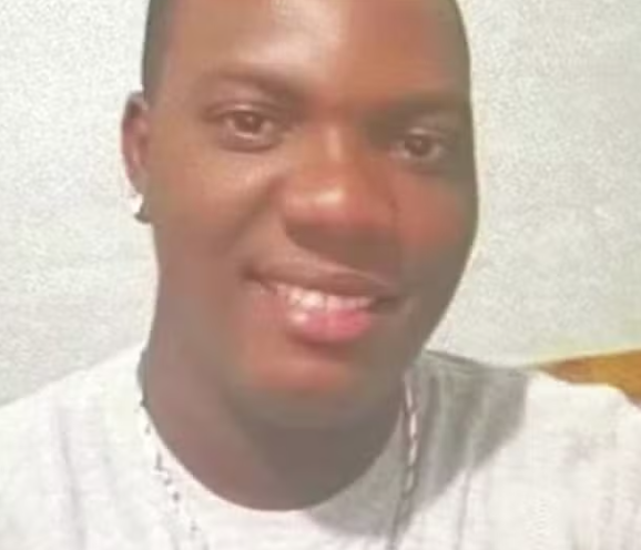 Homem que morreu ao negar entregar carro à assaltantes era camelô e trabalhava como motorista de app em Manaus