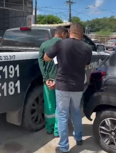 Por não aceitar fim do relacionamento, homem faz ameaças, incendeia e corta água e luz de ex-companheira