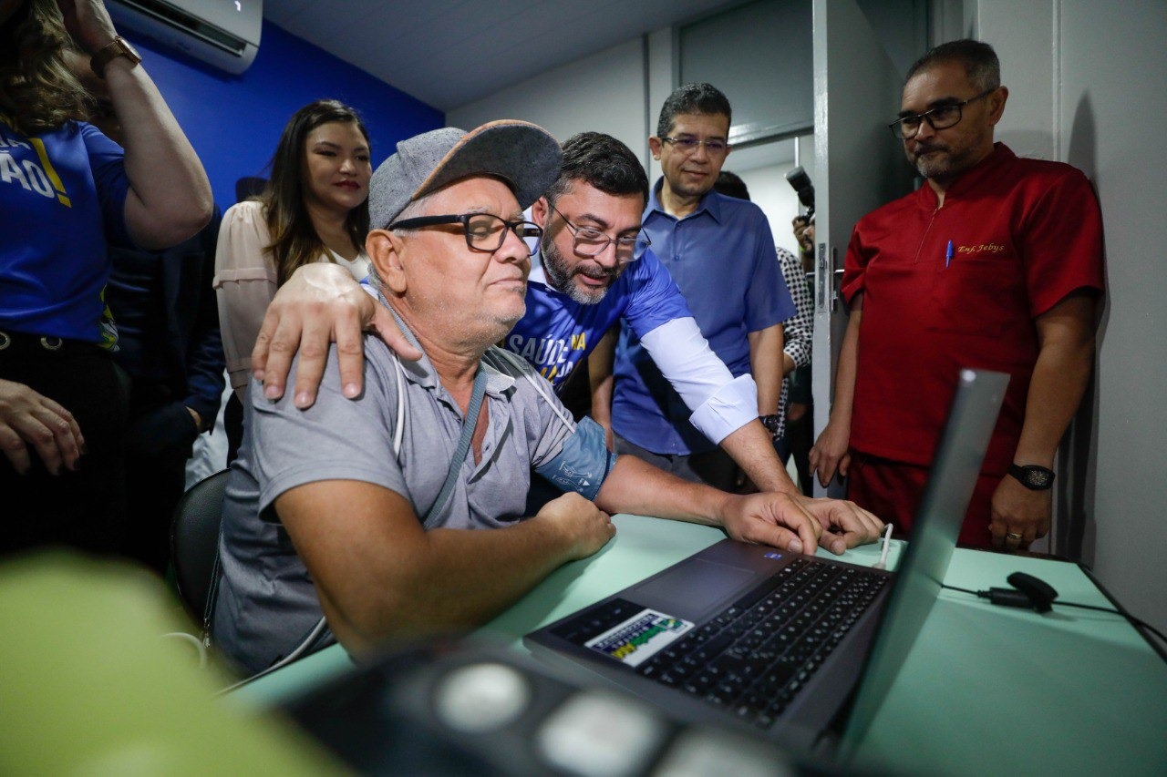 João Luiz participa com o governador Wilson Lima da divulgação do balanço de teleconsultas e telediagnósticos no AM