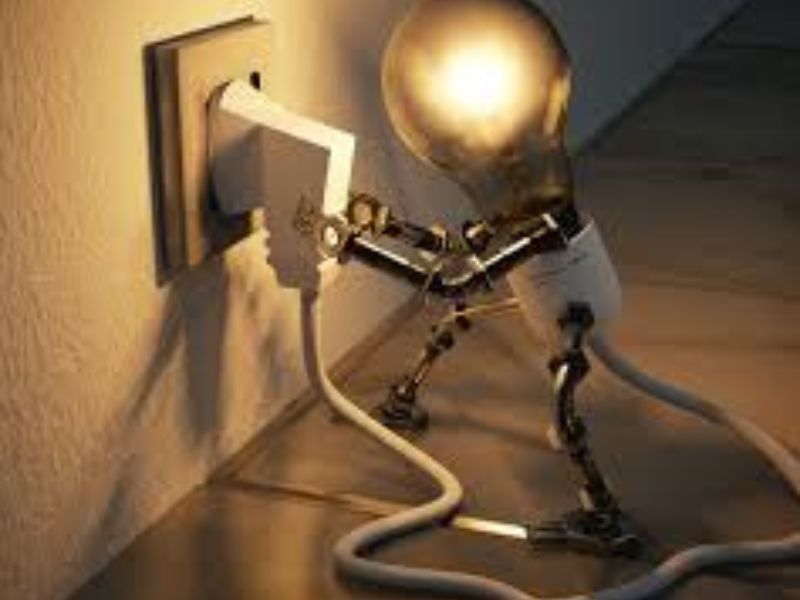 Bandeira vermelha eleva conta de luz e especialistas apontam LED como aliado na economia