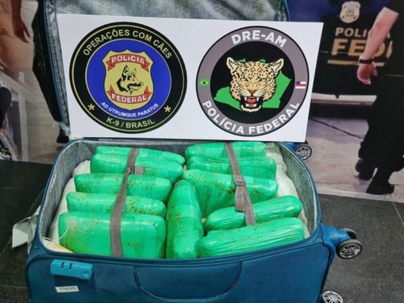 Passageiro tenta embarcar com mais de 15 kg de maconha para SP e é preso no aeroporto de Manaus