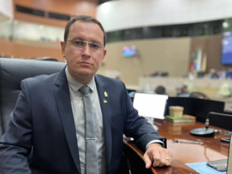 Raiff Matos lamenta veto do prefeito David Almeida que mantém famílias diabéticas sem apoio em Manaus