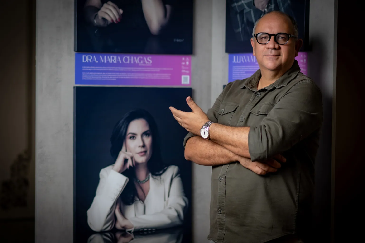 Mais de 20 mulheres são homenageadas por Wesley Andrade na edição da Expofotobiografia “Elas 2026” em Manaus