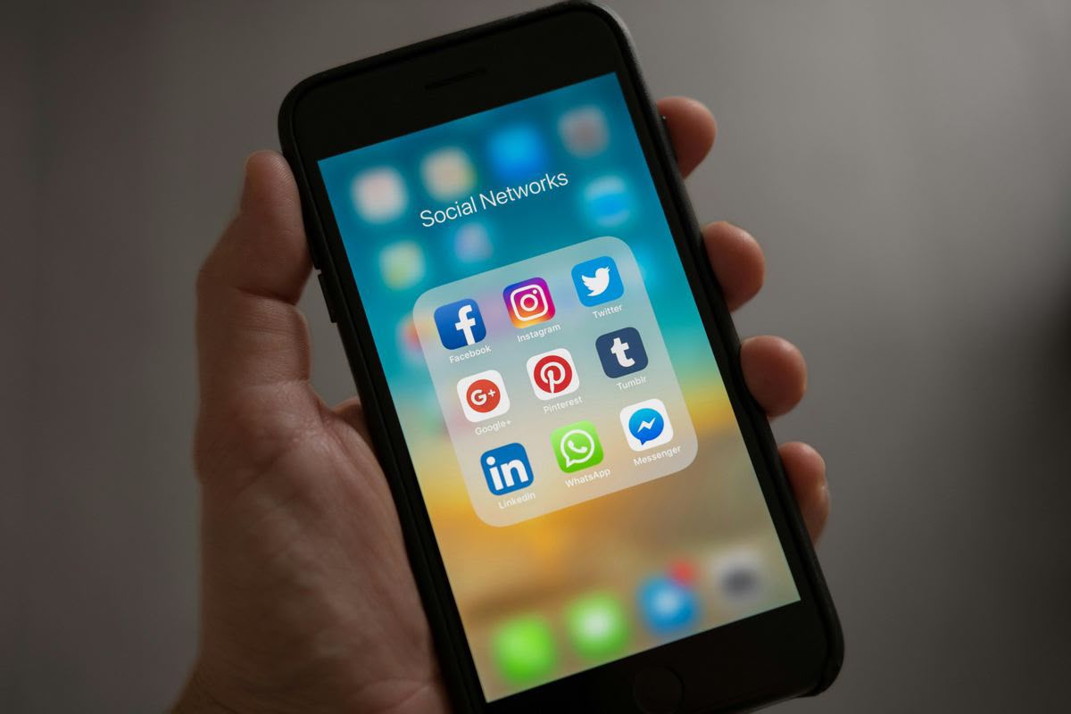 SMM: Como Funciona um Painel SMM e o Que Avaliar Antes de Comprar Seguidores